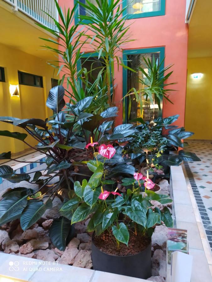 Weinhotel Atrium Bad Salzuflen Buitenkant foto